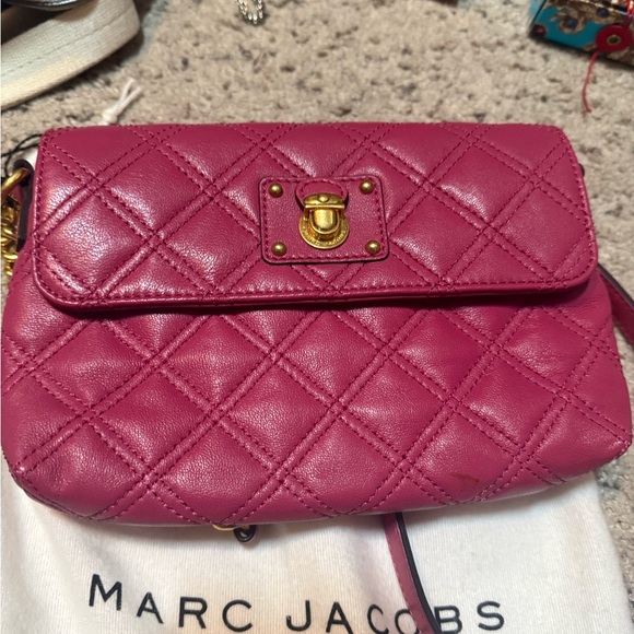 Marc Jacobs Handbags - Marc Jacobs Pink Quilted Women's cross body bag
